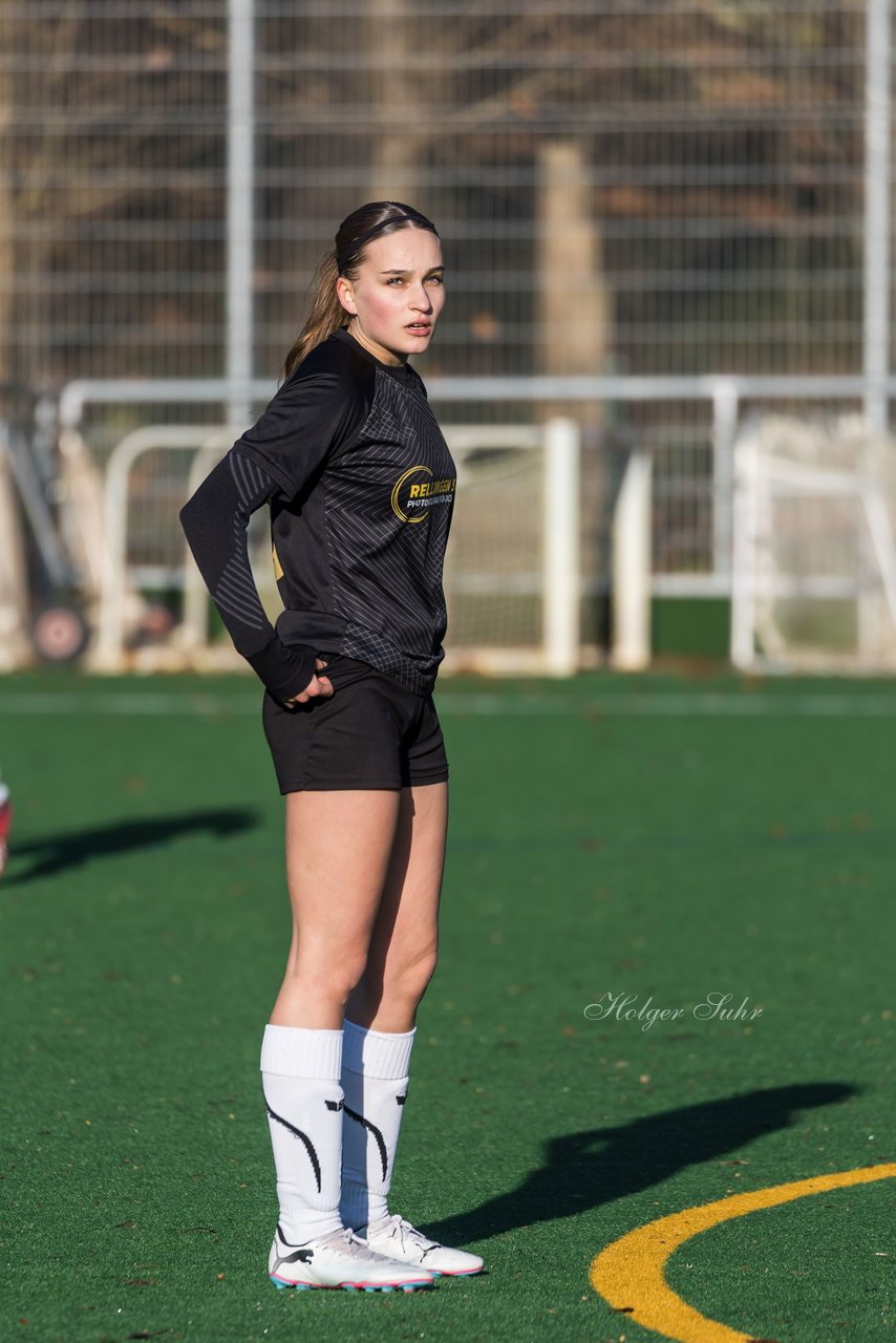 Bild 308 - wBJ VfL Pinneberg2 - Eimsbuttler TV 3 : Ergebnis: 5:0